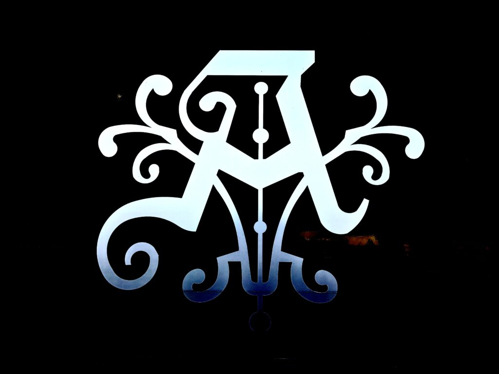 Amadeus Piano Co., L.L.C. logo